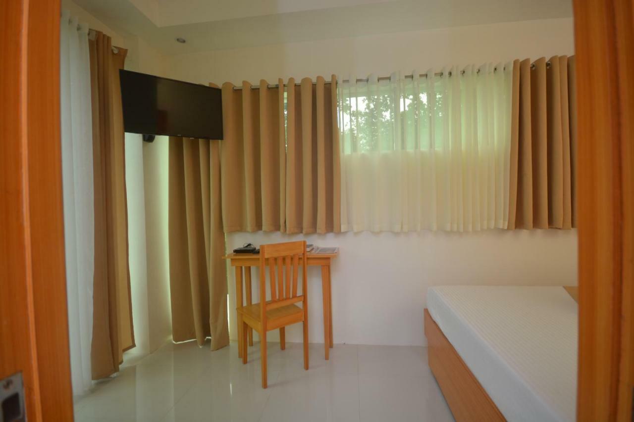Cherry'S Courtyard Puerto Princesa Εξωτερικό φωτογραφία
